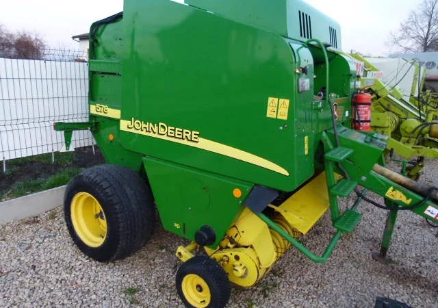 Пресс подборщик рулонный John Deere 578 - фото № 4