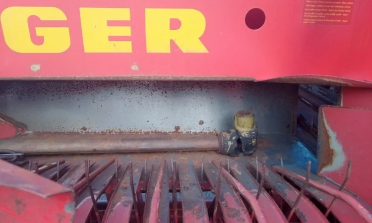 Прес підборщик Welger AP41 - фото № 9