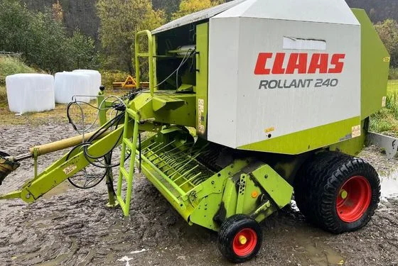 Рулонний прес-підбирач Claas Rollant 240 - фото № 2