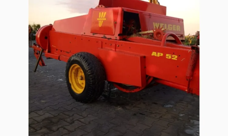 Прес підбирач WELGER AP 52 - фото № 3