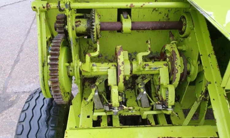 Прес підбирач Claas Markant 65 - фото № 14