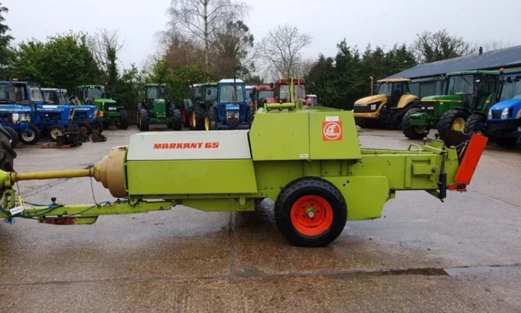 Прес підбирач Claas Markant 65 - фото № 4