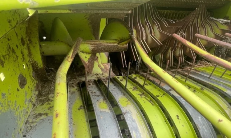 Пресс підбирач Claas Rollant 46 Roto Cut - фото № 10