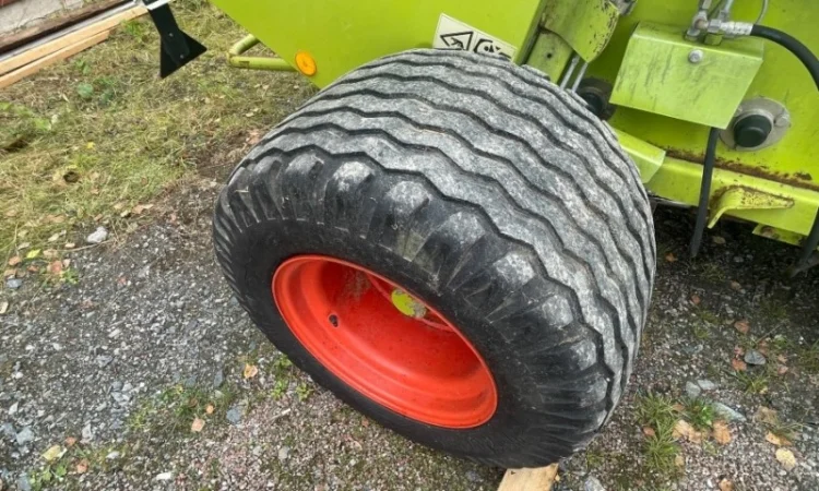 Пресс підбирач Claas Rollant 46 Roto Cut - фото № 8