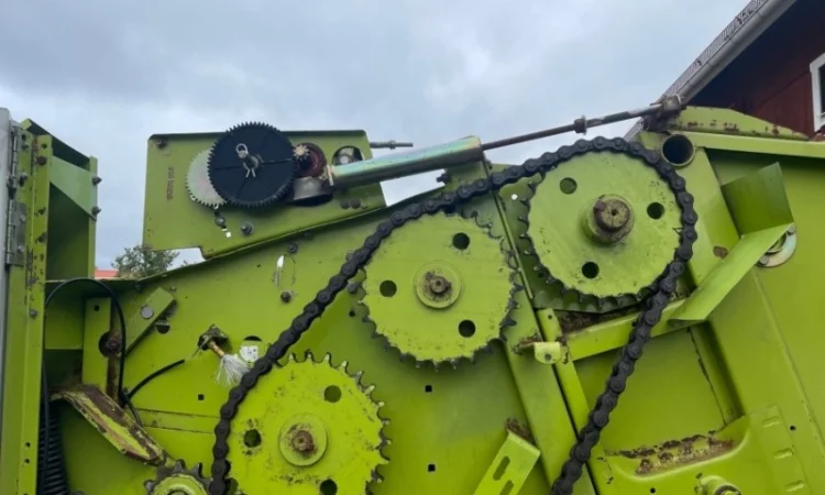 Пресс підбирач Claas Rollant 46 Roto Cut - фото № 3