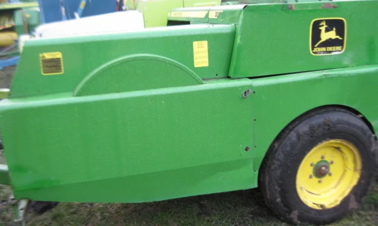 Прес-підбирач John Deere 332 б/у - фото № 3