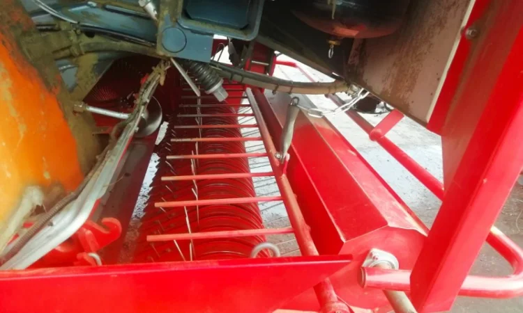 Пресс-подборщик LELY WELGER D6060 - фото № 16