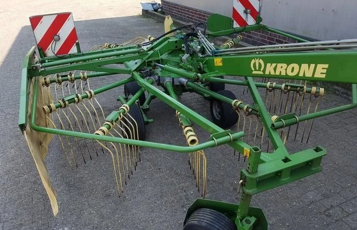 Граблі (валкоформувач) Krone Swadro 710/26 T - фото № 3