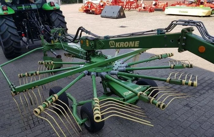 Граблі (валкоформувач) Krone Swadro 710/26 T - фото № 4