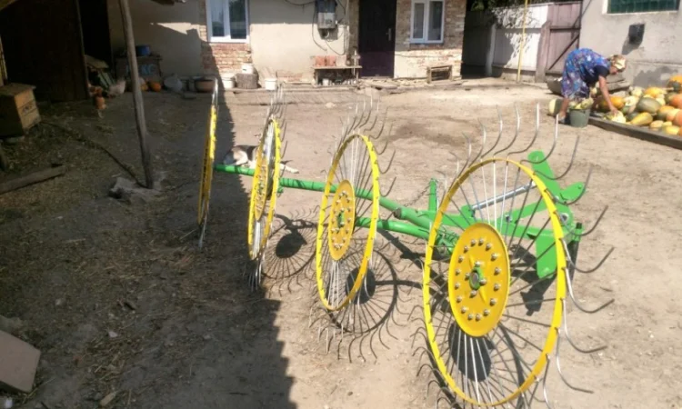 Граблі гребка грабарка грабалка ворошилка ворушилка сонечко 4 5 колес Польща - фото № 4