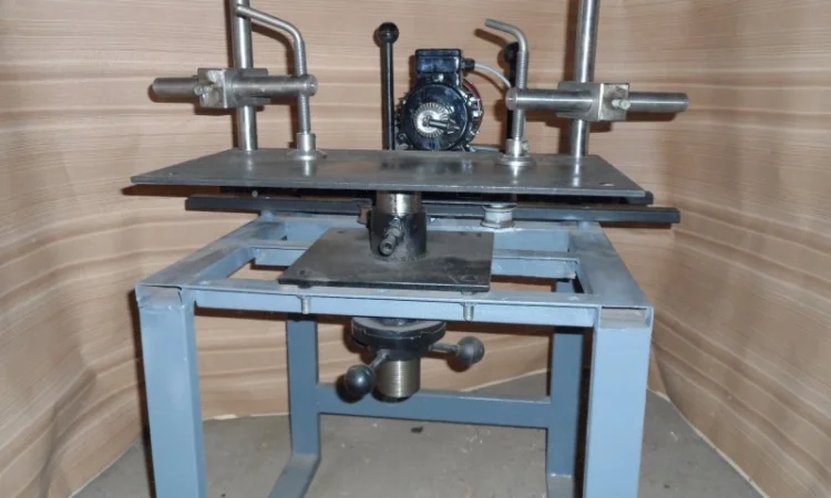 Верстат довбальний - фото № 1