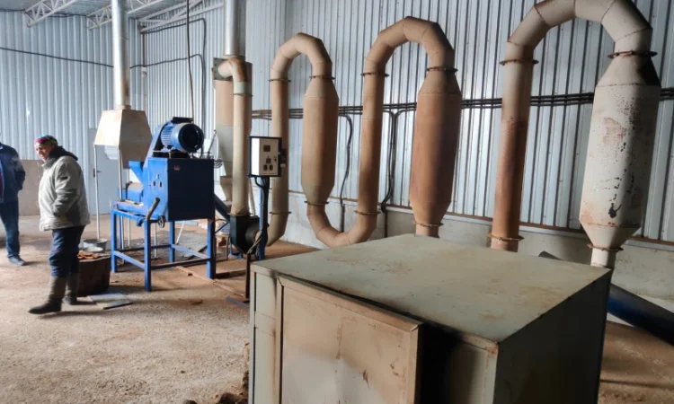 Брикет из отходов Брикет из стеблей кукурузы брикет из соломи - фото № 2