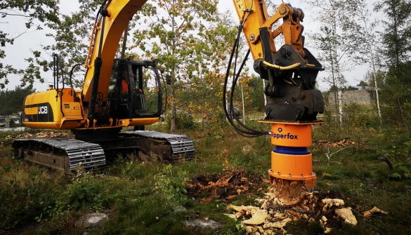 Подрібнювач пнів - фото № 1