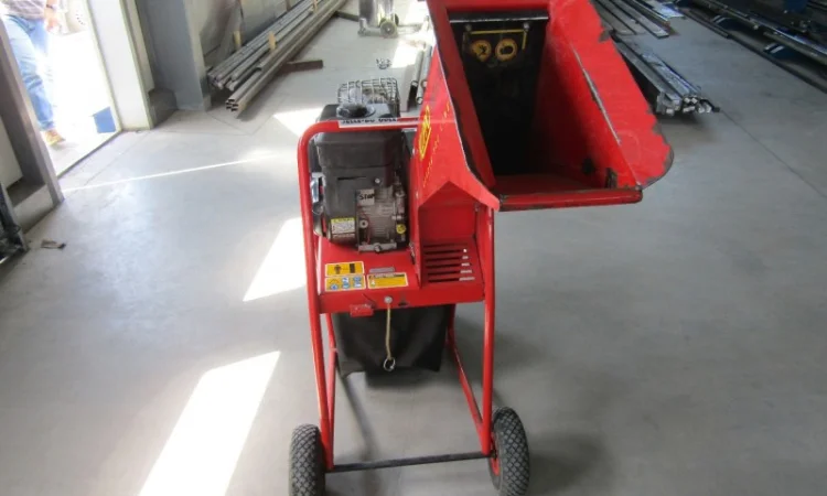 Измельчитель веток Klippo Pro K 390 - фото № 4