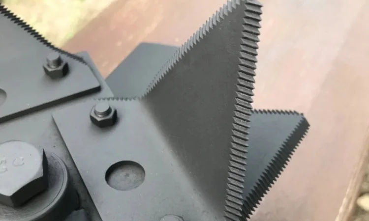 Садовый измельчитель мульчирователь Садок 2, 2 кВт - фото № 8