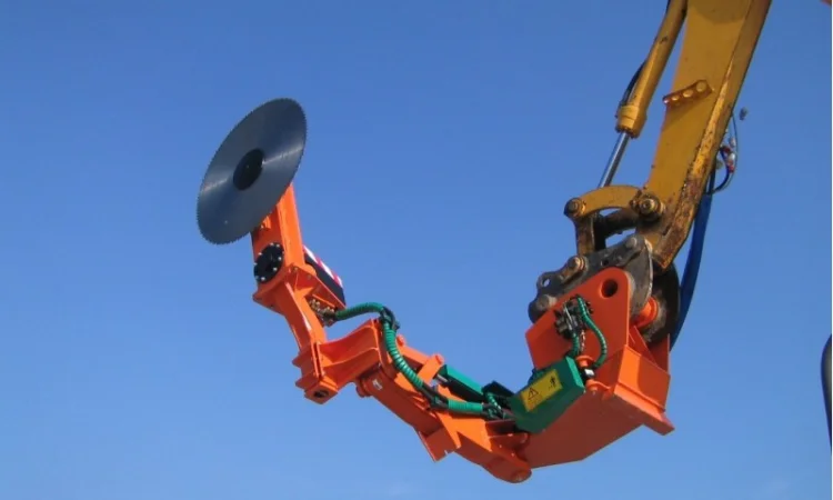 Навесная дисковая пила Coupeco P180.G90.1900 (Франция) - фото № 3