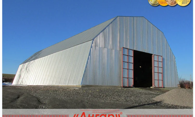 Каркас ангара 12*42 ждет нового хозяина - фото № 1