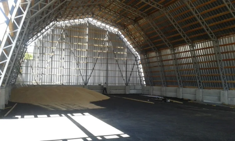 Зернохранилище - фото № 1