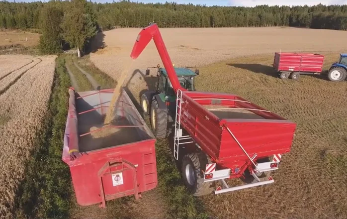 Перегрузчик ПБН (9-50 м3) для трактора. Перевантажувальний бункер накопичувач Кобзаренк - фото № 3