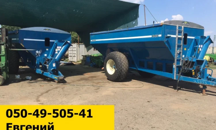 Бункер накопитель Кинзе Kinze 840 850 бу из США - фото № 3