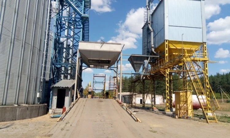 Виготовлення та монтаж бункерів для вивантаження зерна - фото № 3