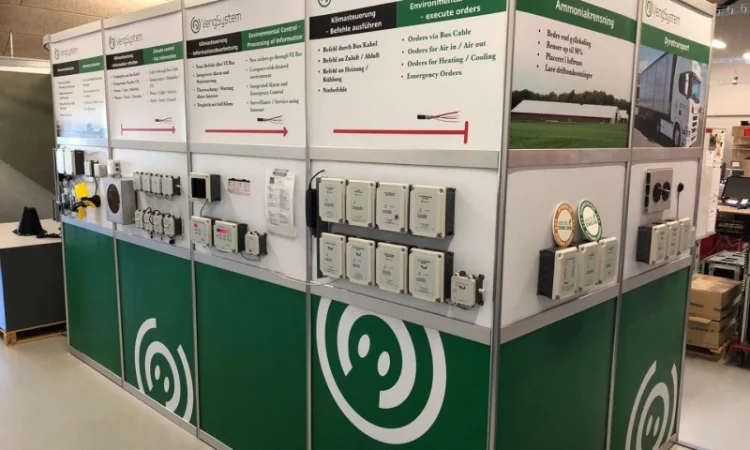 Монтаж систем вентиляції та мікроклімату в свинофермах - фото № 4