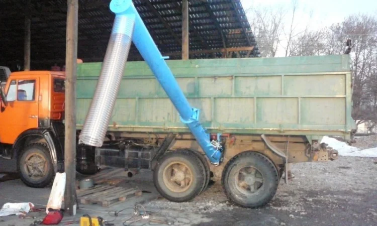 Загрузчик сеялок боковой на камаз, прицеп - фото № 2