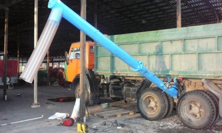 Загрузчик сеялок боковой на камаз, прицеп - фото № 3