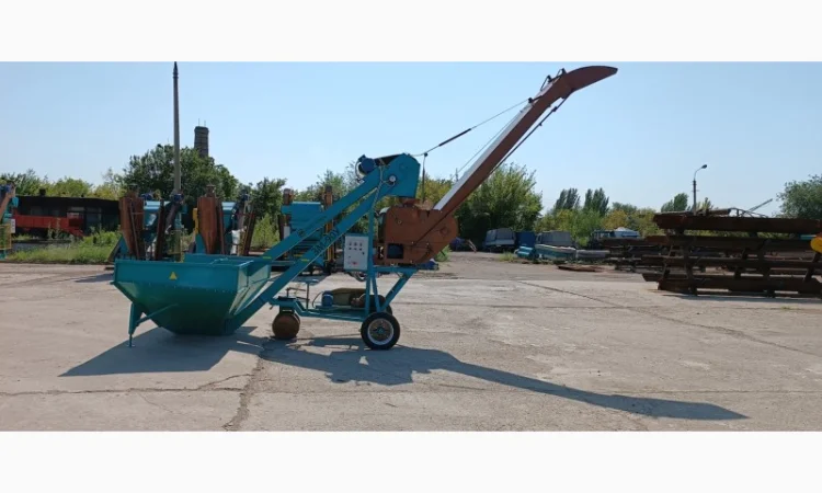 Зернометач самопересувний ЗМБ-90У Зернометатель - фото № 1