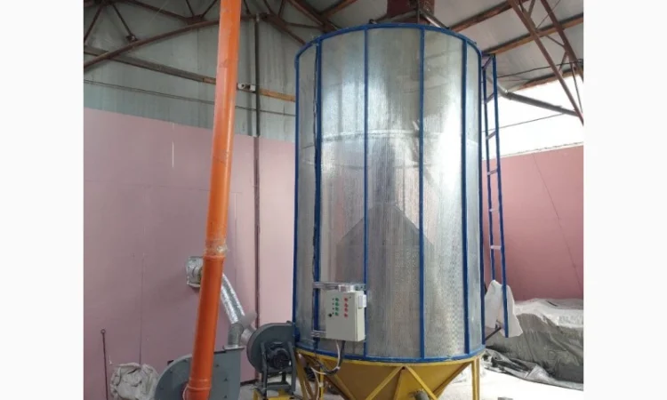 Зерносушарка з твердопаливним котлом і пневмотранспортером - фото № 2