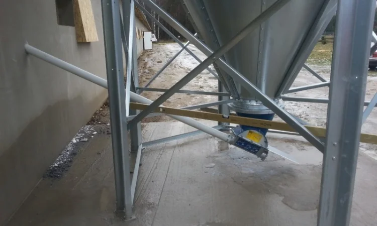 Бункер для пеллет, гранул - фото № 1