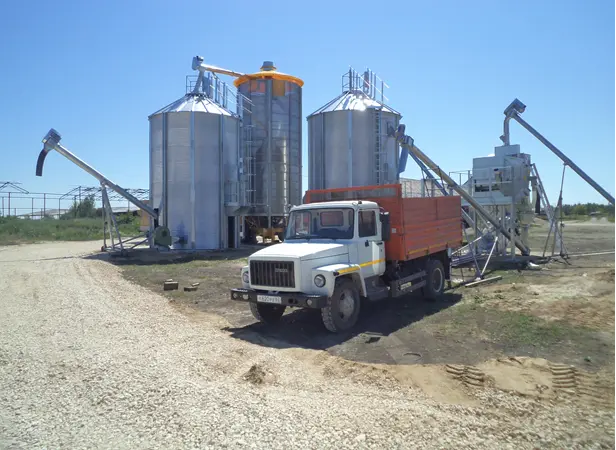 Новая мобильная зерносушилка MECMAR D 20/153T - фото № 6