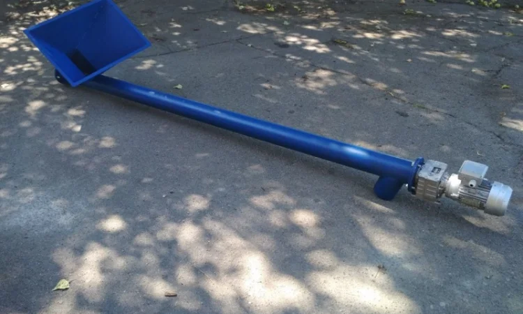 Шнек, погрузчики, шнекові конвеєри, шнековий дозатор, комбайни, змішувачі - фото № 2