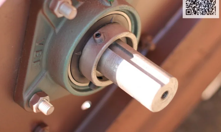 Шнековый (винтовой) погрузчик в лотке (желобе). Производство. Доставка - фото № 3