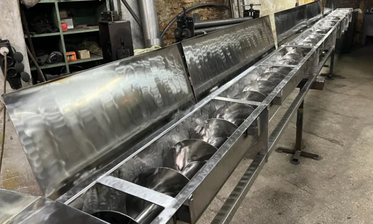 Жолобові шнекові транспортери з нержавіючої сталі 20-30 т.год. D400мм, L12м, 7, 5кВт - фото № 2