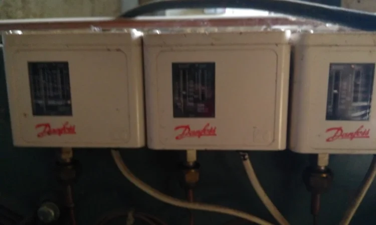 Холодильное оборудование Bitzer, Helpman, Danfoss. 1500м3 камера - фото № 8