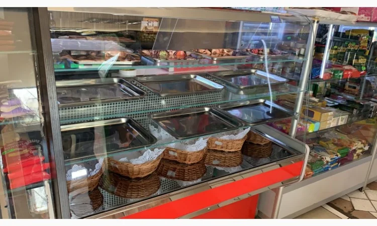 Кондитерская холодильная витрина-горка Winter Kondi - фото № 5