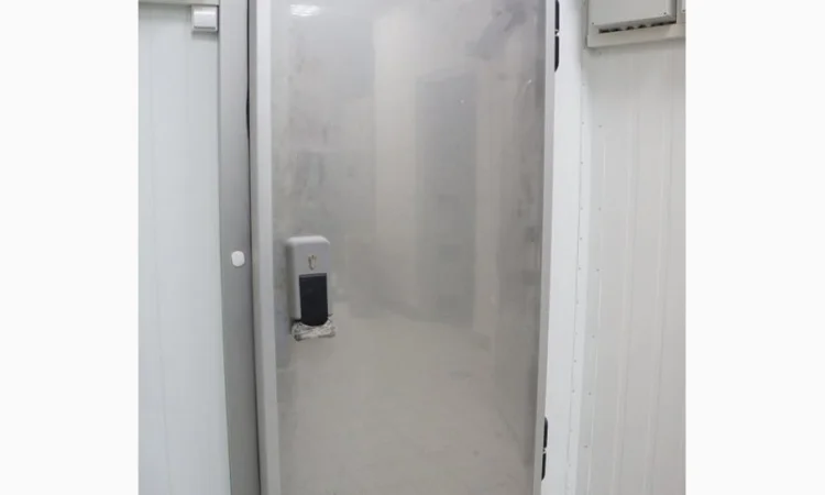 Холодильні двері, морозильні двері - фото № 1