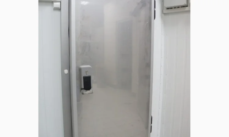 Холодильные двери, морозильные двери - фото № 3