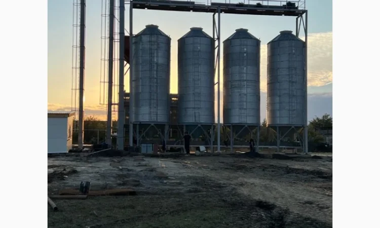 Бункер охладитель зерна БВ40. Бункер охолоджувач ОБВ25. Сепаратор БЦС25 та БЦС50 - фото № 3