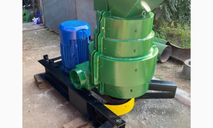 Млин ударно вихровий для продуктів 55 кВт до 10 тонн. Дрібний помел - фото № 1