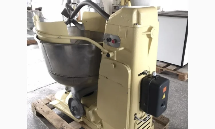 Тестомесильная машина (тестомес) ТММ-1М (без дежи) - фото № 3