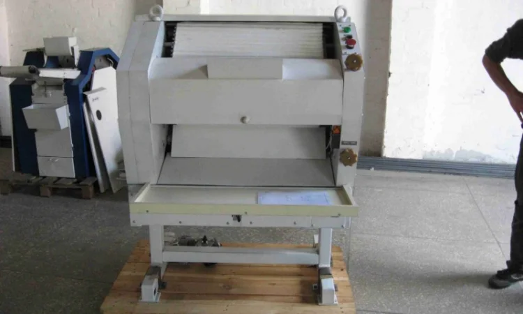 Тестозакаточная машина для багета И8-ХБФ - фото № 4