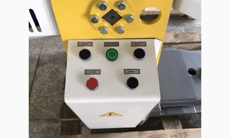 Тестомесильная машина (у/с) Л4-ХТВ (без дежи) - фото № 3