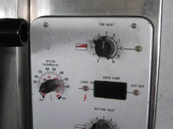 Печь подовая Becketts Compacta (б/у) - фото № 2