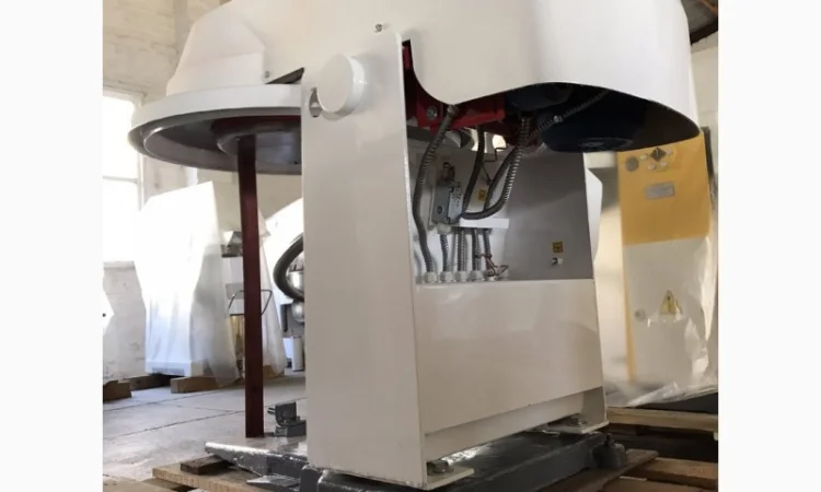 Тестомесильная машина (тестомес) Л4-ХТ2В (без дежи) - фото № 3