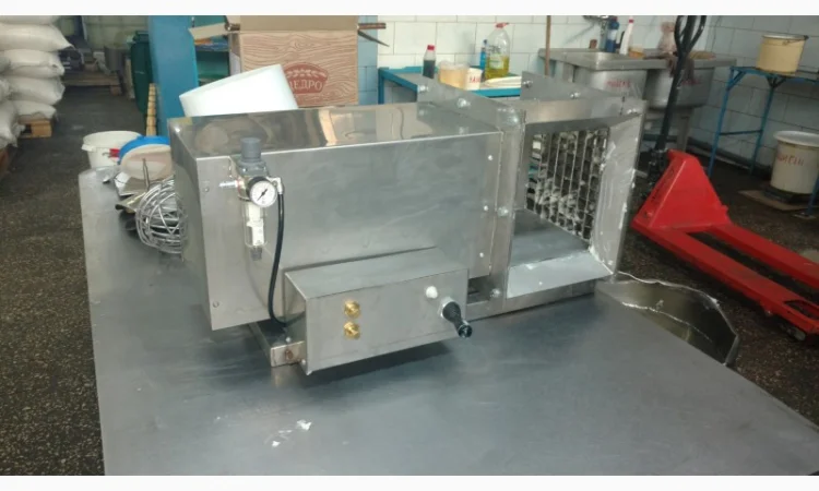 Машина струнного різання моноліту вершкового масла - фото № 1