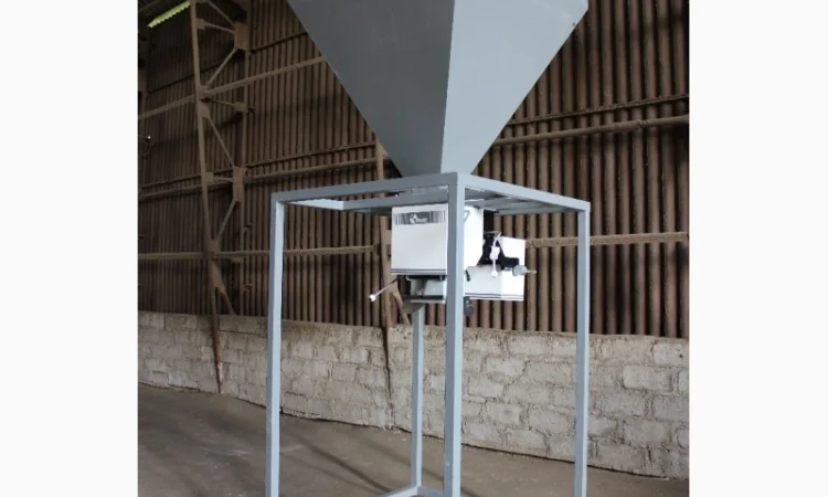 Дозатор ваговий сипучих речовин ДВСВ-М для розфасовки круп, цукру, пелет - фото № 3