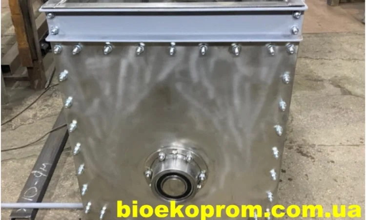 Міксер промисловий для порошків, лопатевий, стрічковий 2000 літрів. Виробник - фото № 2