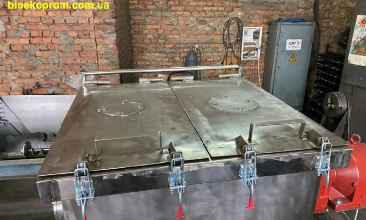 Змішувач харчовий горизонтальний стрічковий 400л. Виробник - фото № 2